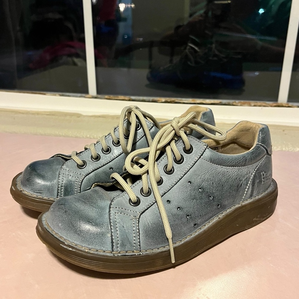 Dr. Martens Denim Blue Oxford Bowling Shoes. EU 37, U.S. 5, UK 4